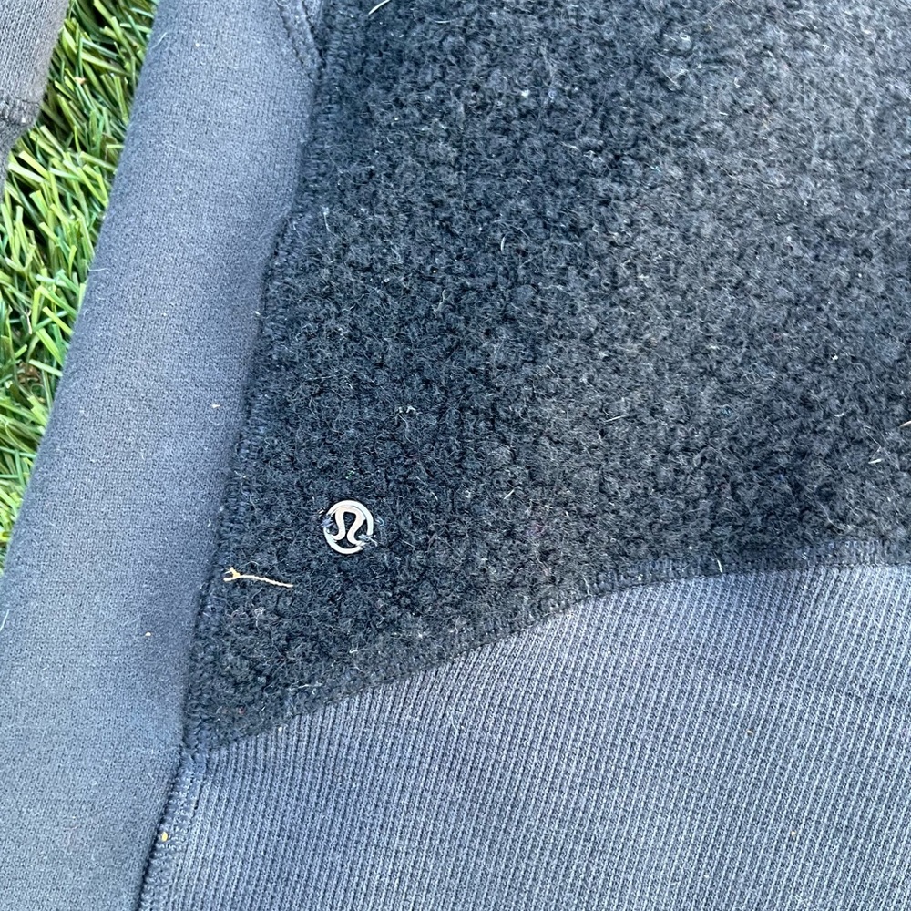 Lululemon Stand Out Fleece Jacket - Picture 5 of 5